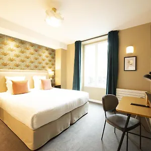 Des Batignolles Hotel