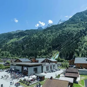 Midi Loft - A Mountain Haven Chamonix